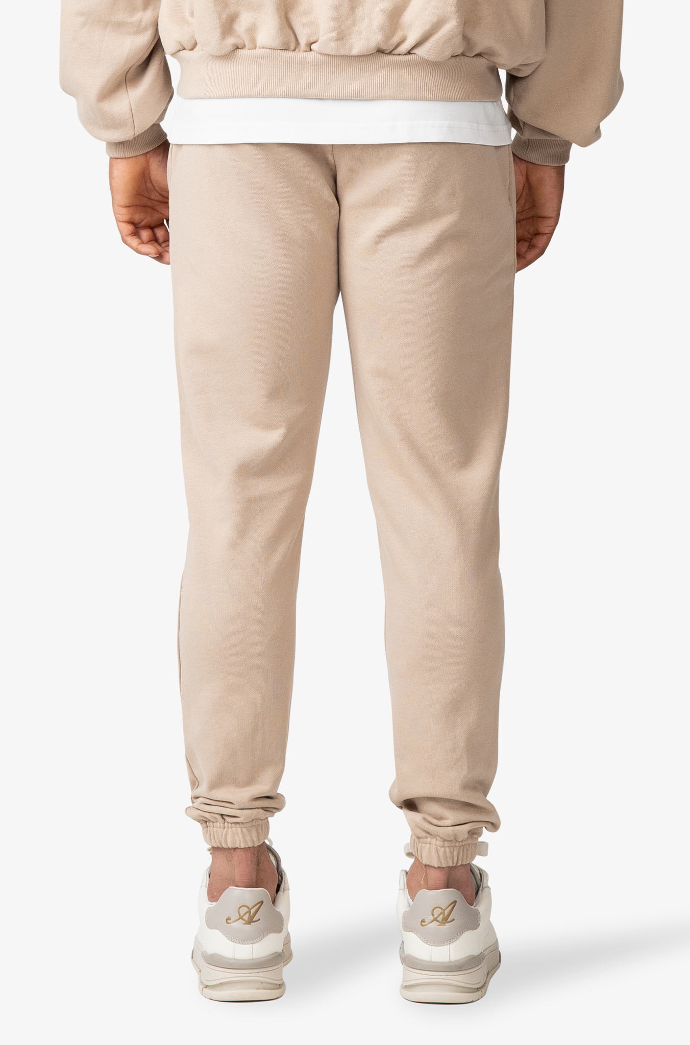 24/7 ESSENTIALS CROISSANT SWEATPANTS
