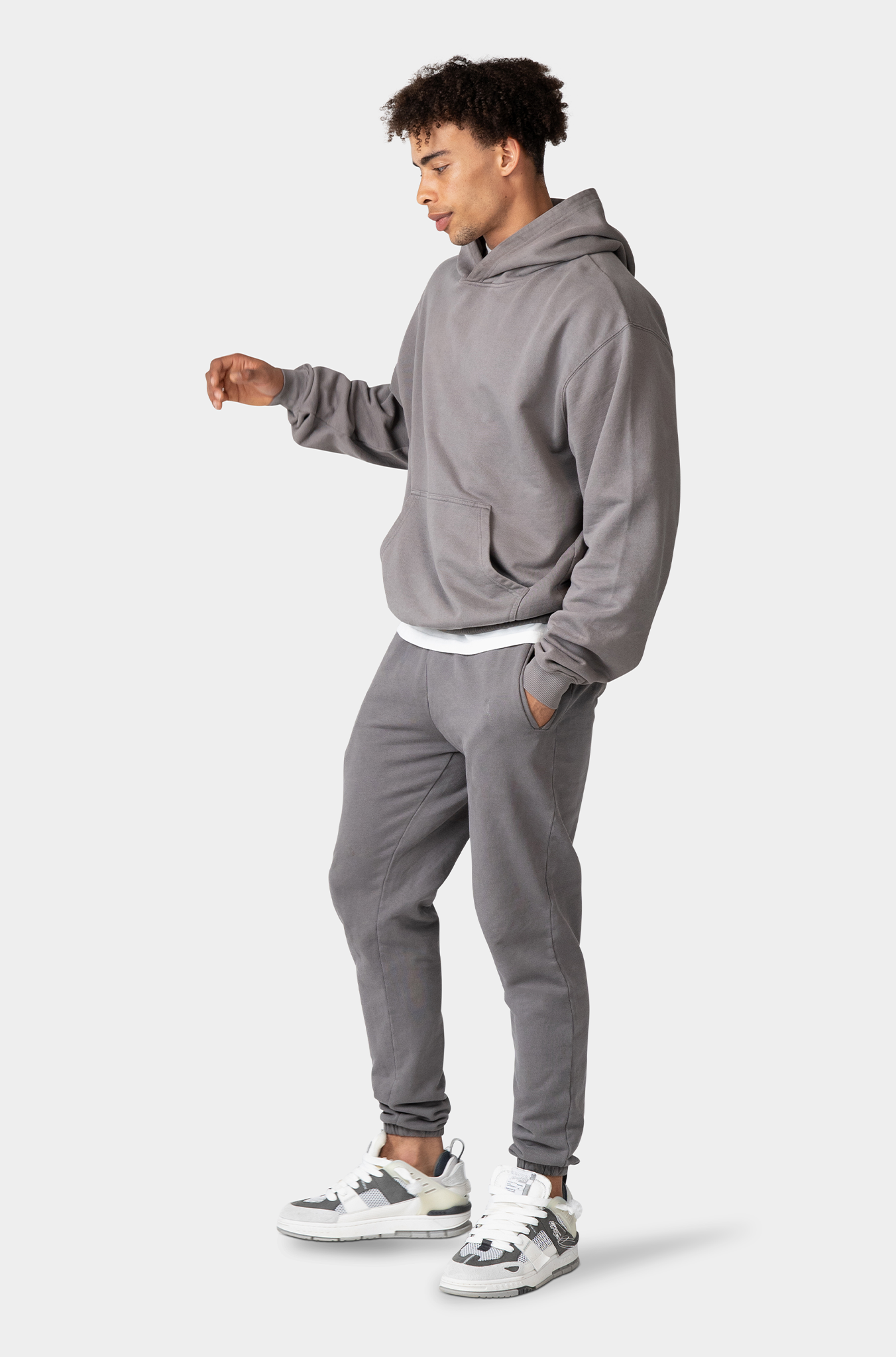 24/7 ESSENTIALS GREY SWEATPANTS