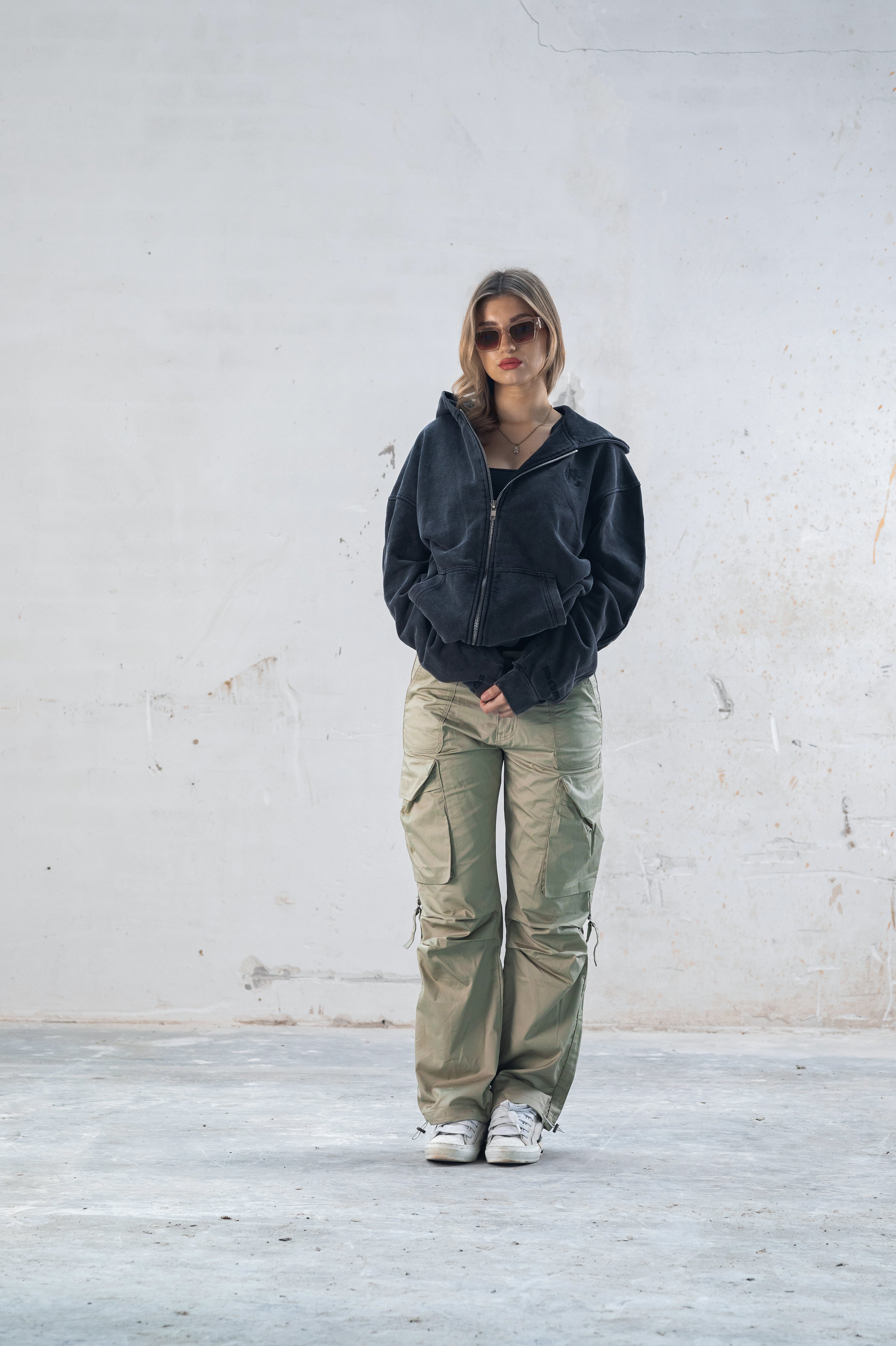 LORENZO PARACHUTE KHAKI