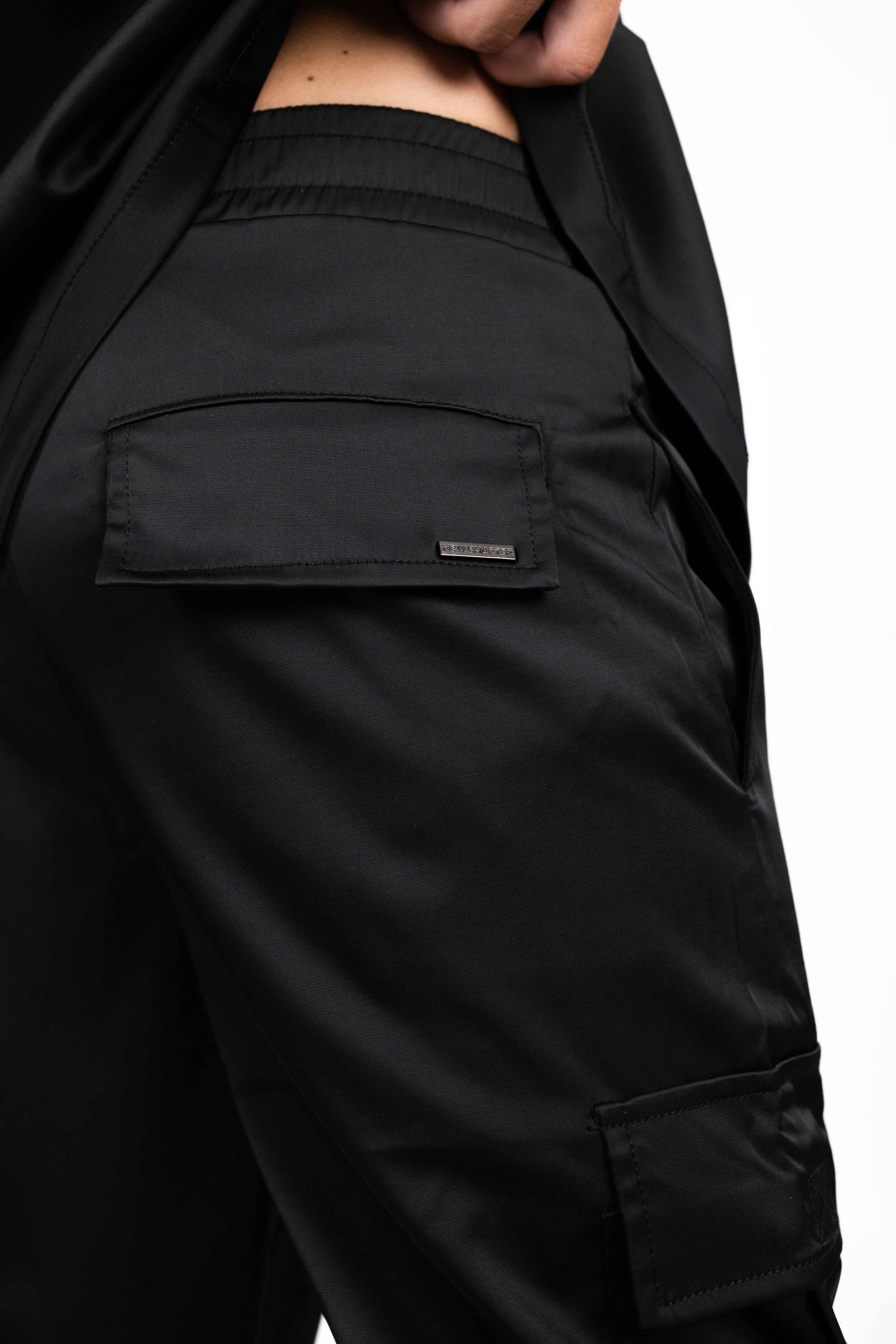 RE-NYLON RELAXED FIT PANTS