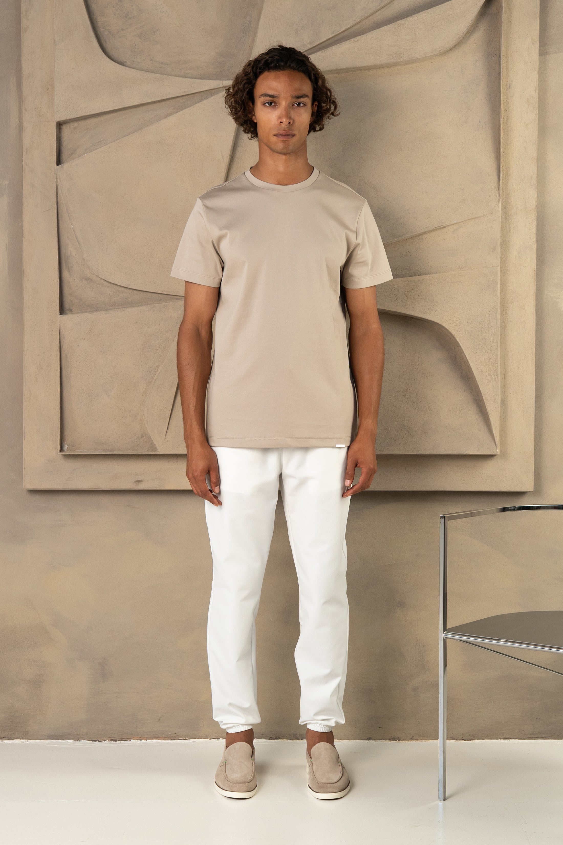 CAPRI LUXE T-SHIRT MIDDEN TAUPE