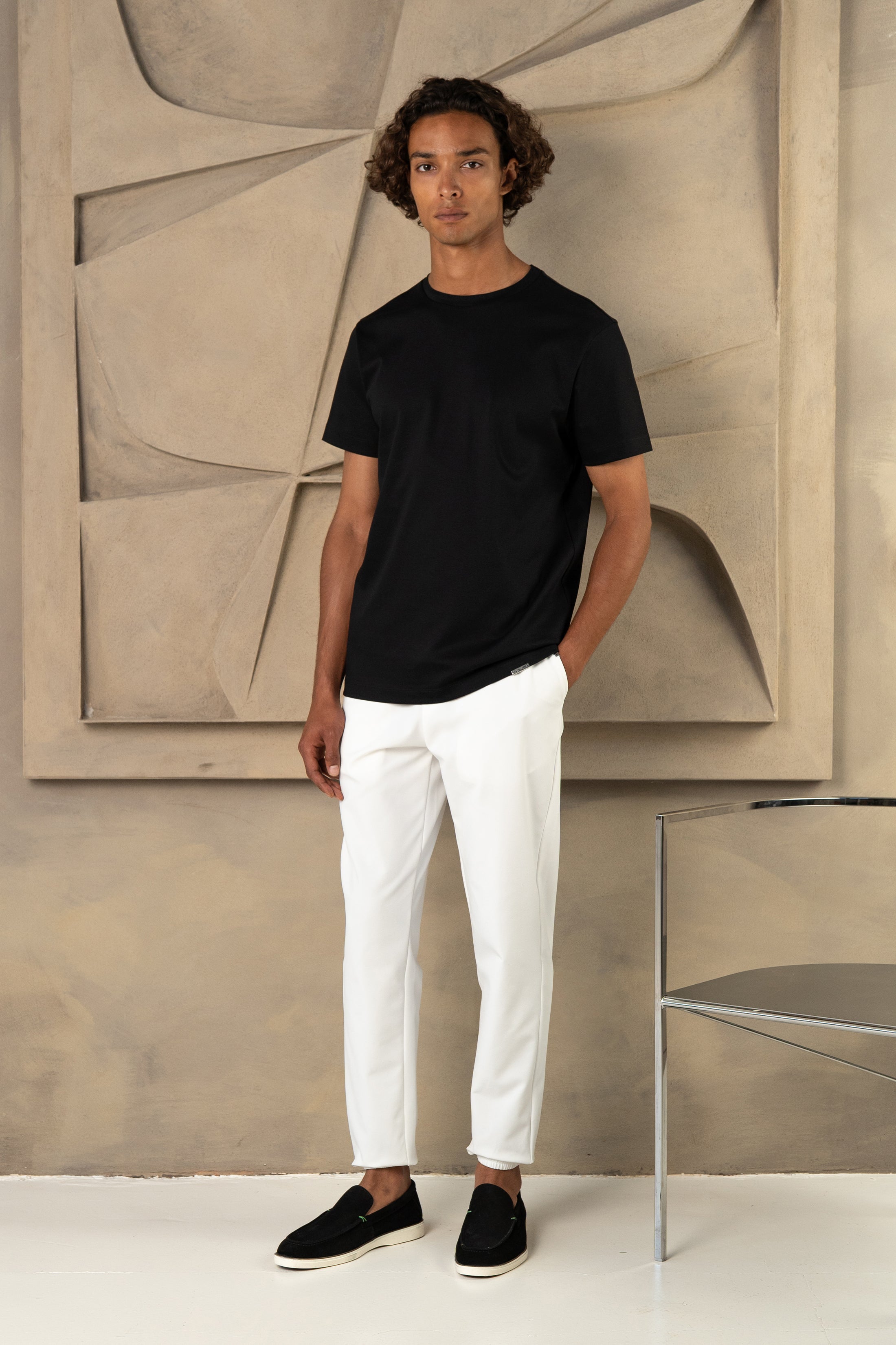 CAPRI LUXE T-SHIRT ZWART